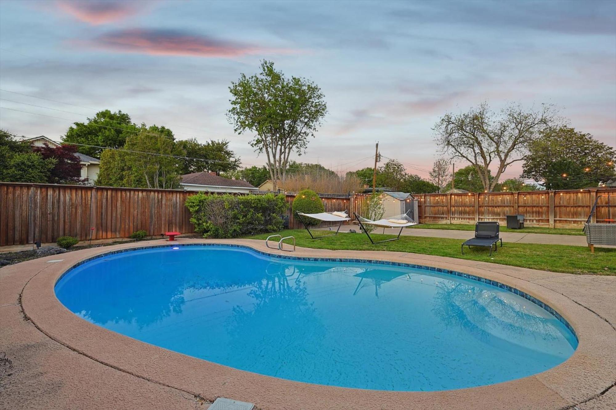 Spectacular 6Br 2,5Ba Holiday Home With Pool Dallas Exterior photo